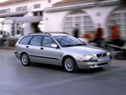V40 (I) [Кузов: VS] 1995-2004