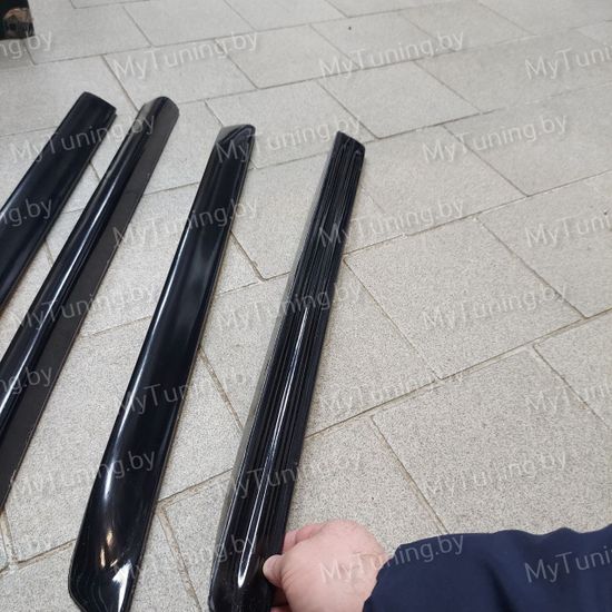 Листва (молдинги) на двери RS для Audi A6 S6 C5