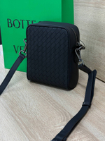 Сумка-мессенджер Bottega Veneta