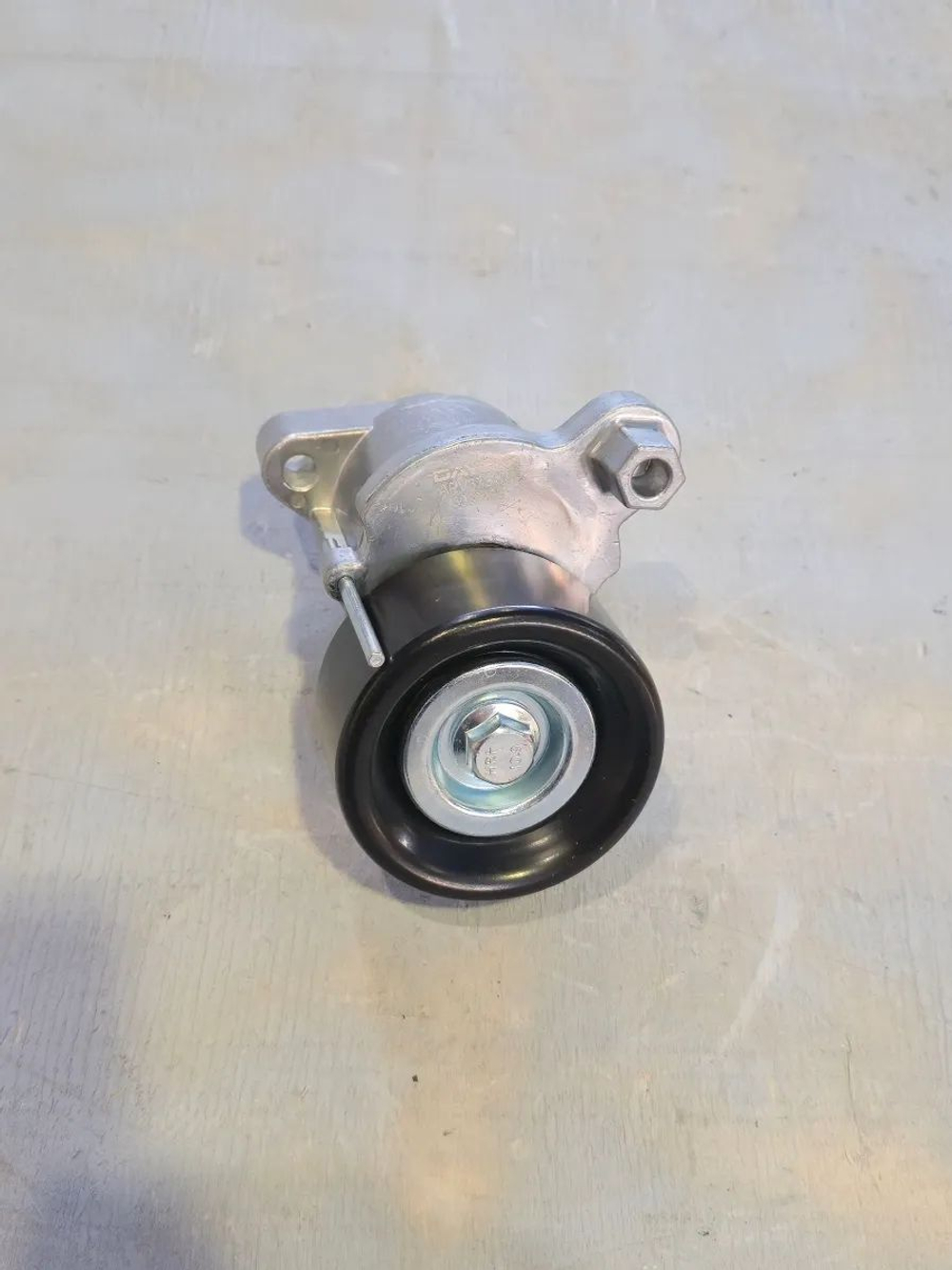 Ролик натяжной дв.CA6DM FAW J6 (АТ0887) (AVTO-TECH)