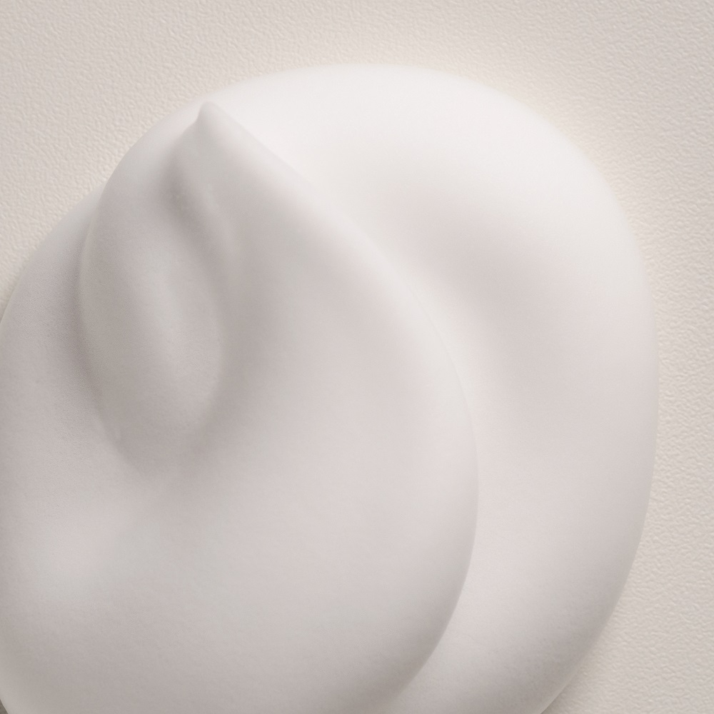 Увлажняющий мусс More Inside для упругих четко очерченных локонов