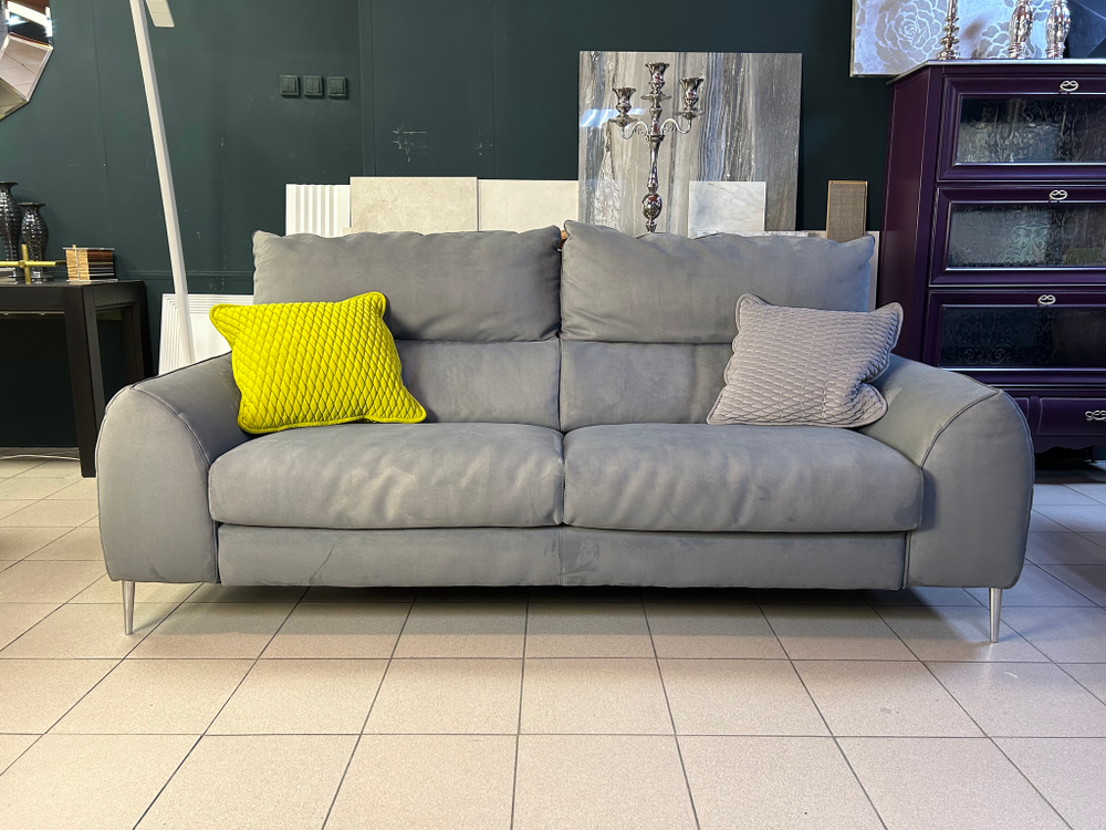 Диван Modi, Prianera