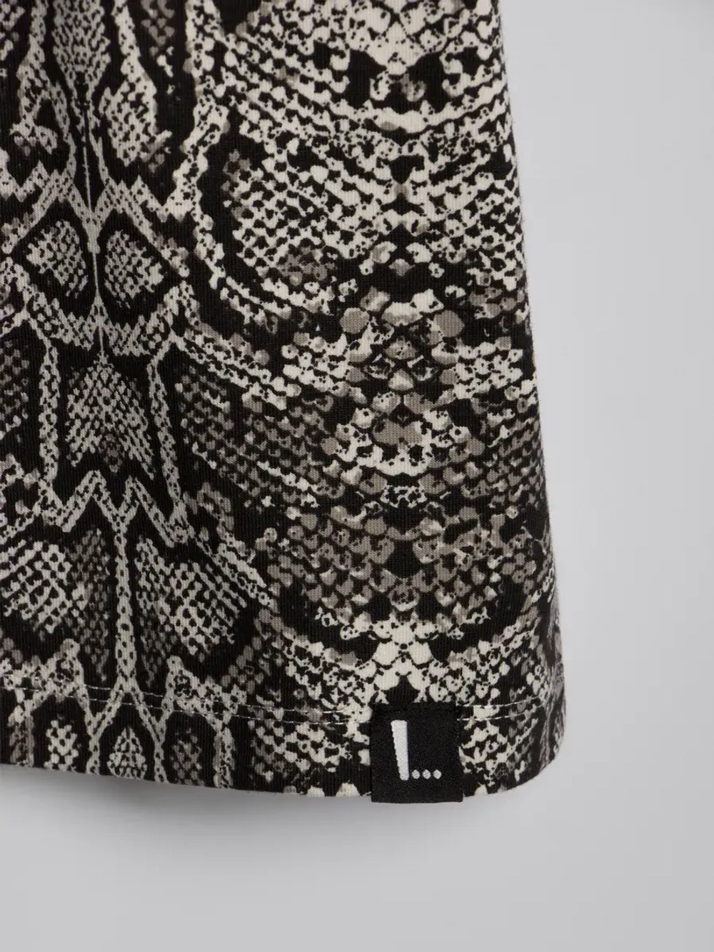 Футболка для девочки оверсайз, принт питон