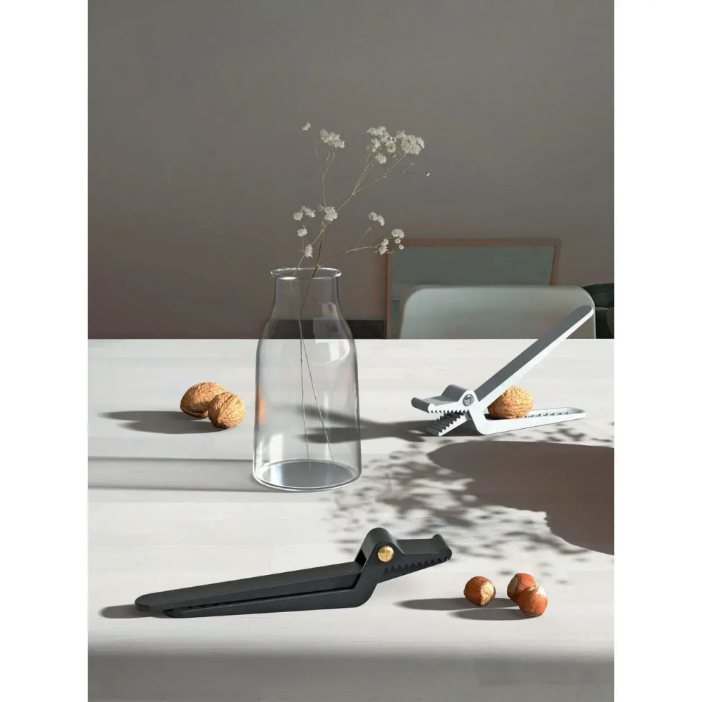 Alessi Щелкунчик Sweetheart черный
