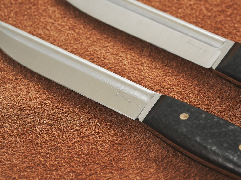 Спарка цельнометаллических финских ножей, сталь VG10, рукоять карбон (черный спейсер)