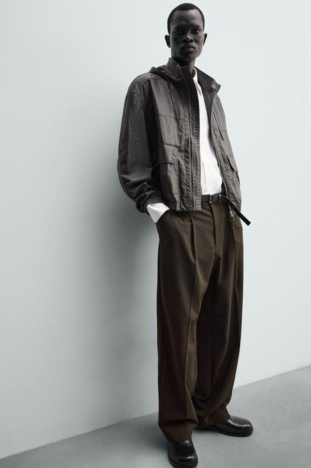 ZARA БРЮКИ WIDE FIT СО СКЛАДКАМИ, КОРИЧНЕВЫЙ