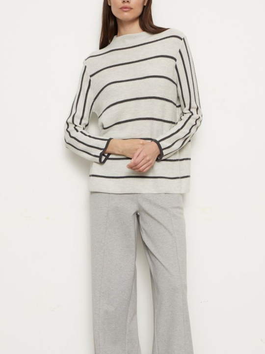 Джемпер женский 5224718/8 Bulmer