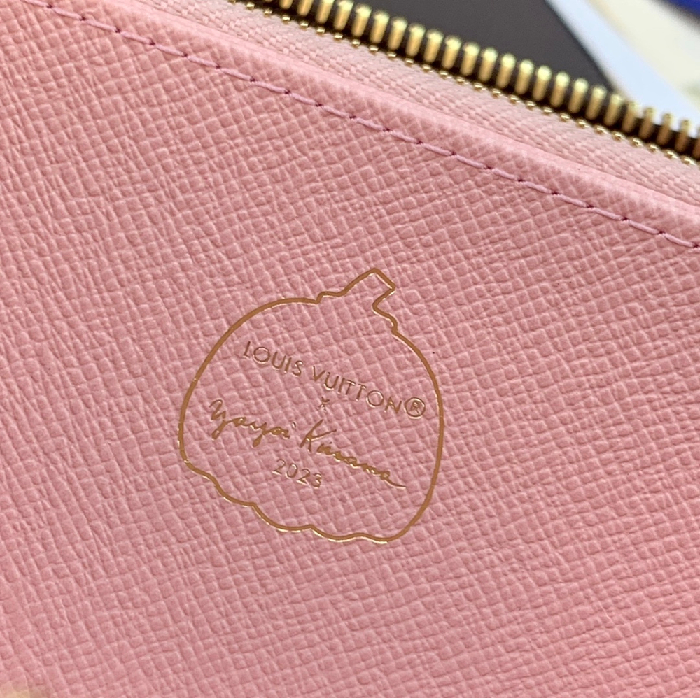 Louis Vuitton Zippy Wallet