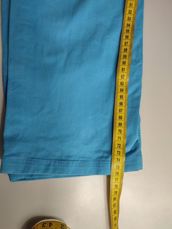 Брюки приятного цвета, визуально на 48/50 размер