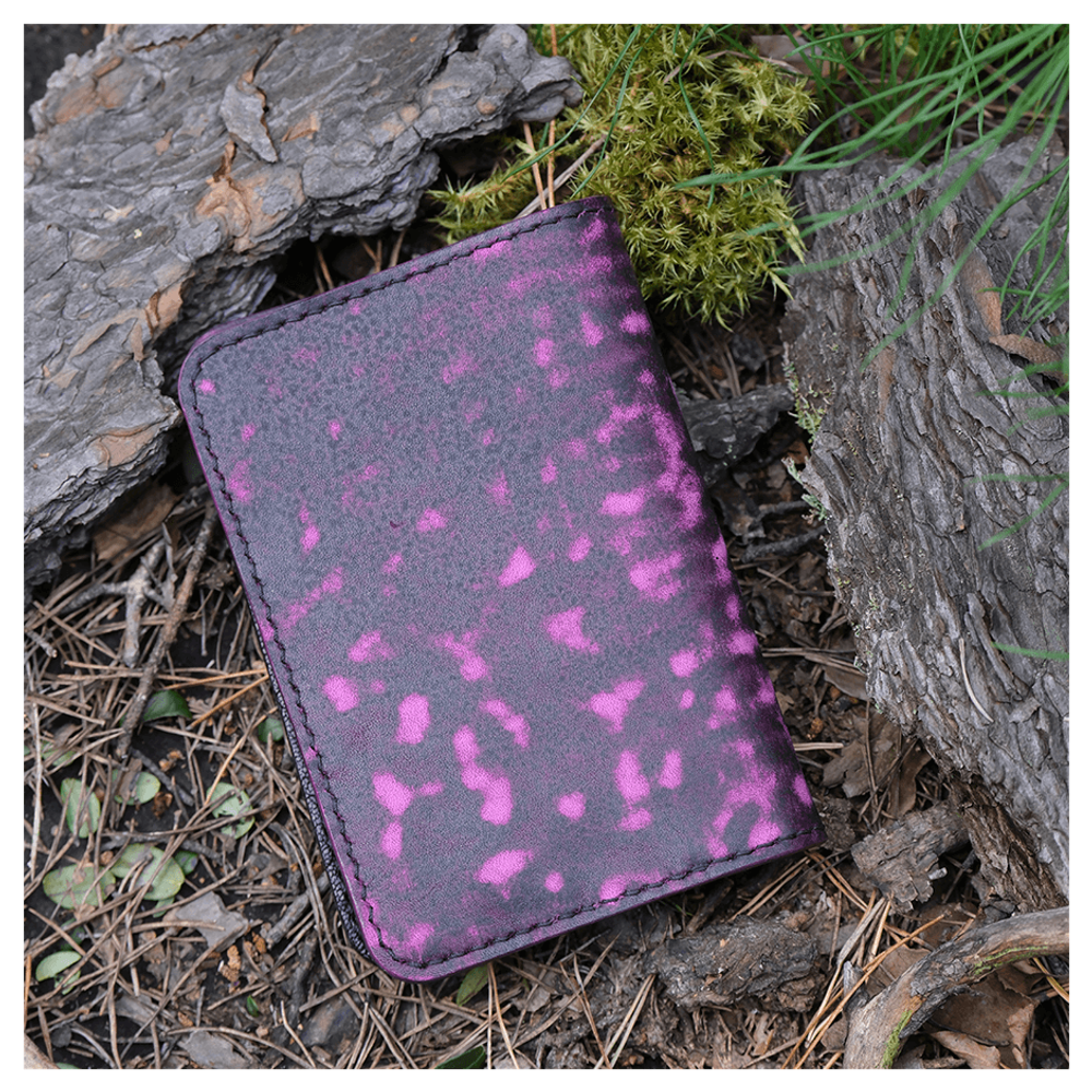 Кожаная обложка на паспорт «Шаманка»