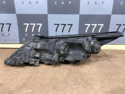 Фара правая галоген с ДХО Kia Sportage 3 (SL) 10-16 Б/У Оригинал 921023U250