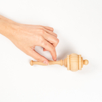 Деревянная погремушка из дерева сибирский кедр с наполнителем из пшена 0+ WT10