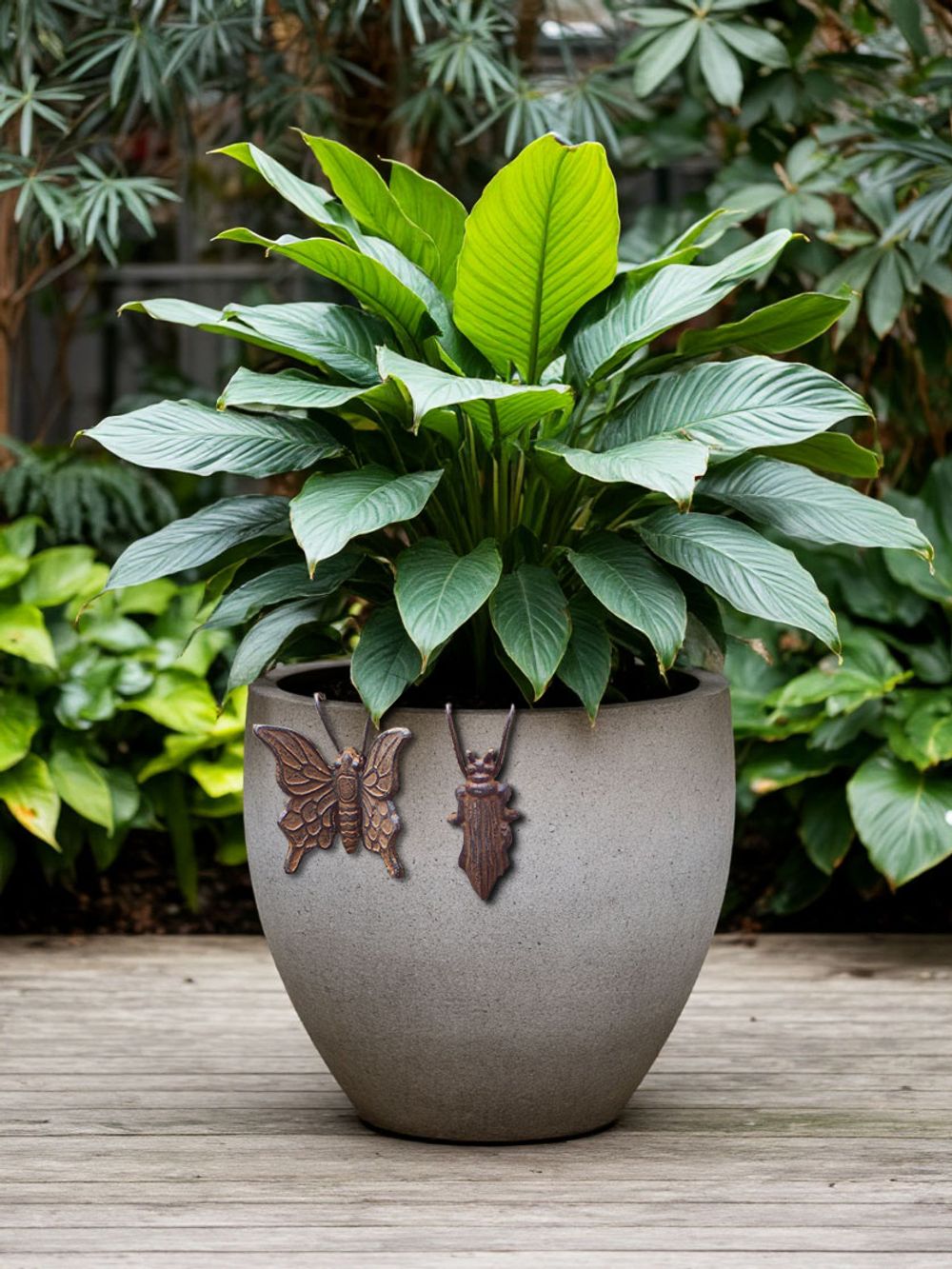 Iron Garden Набор фигурок-подвесок 2 шт (Бабочка и Жук)