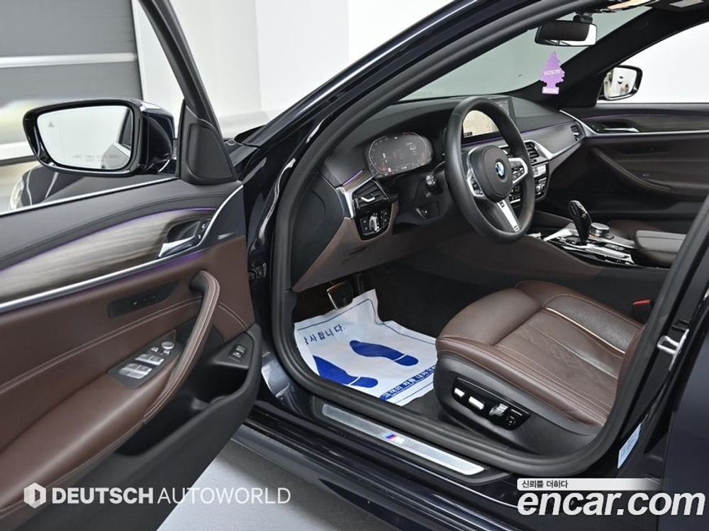 BMW 5 Series (G30) 520d M Sports Plus (10.2019)