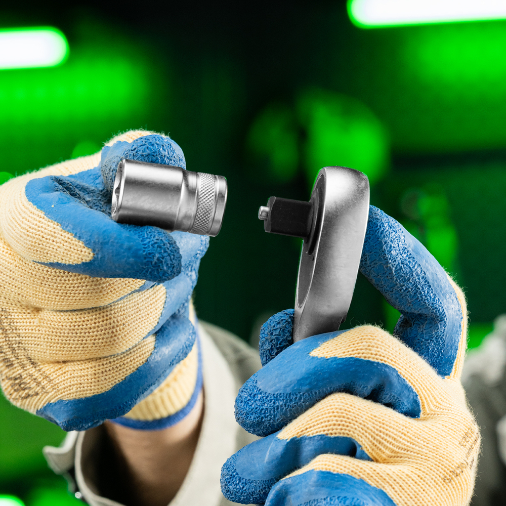 Ключ-трещотка 1/2", 45 зубьев, с быстрым сбросом, матовый хром Сибртех