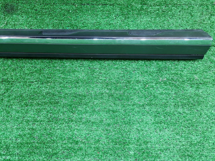 Накладка двери правая BMW X3 G01 (2017-2024)