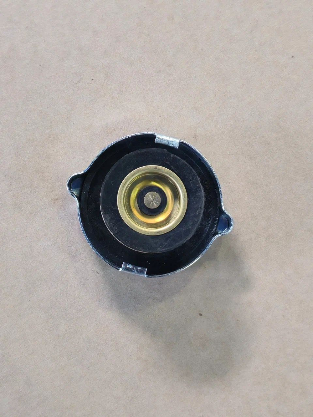 Крышка расширительного бачка (МАПРА)