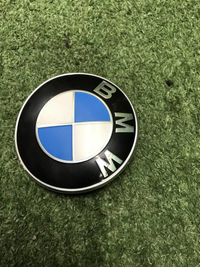 Эмблема капота Bmw X5 F15 (2013-2018)