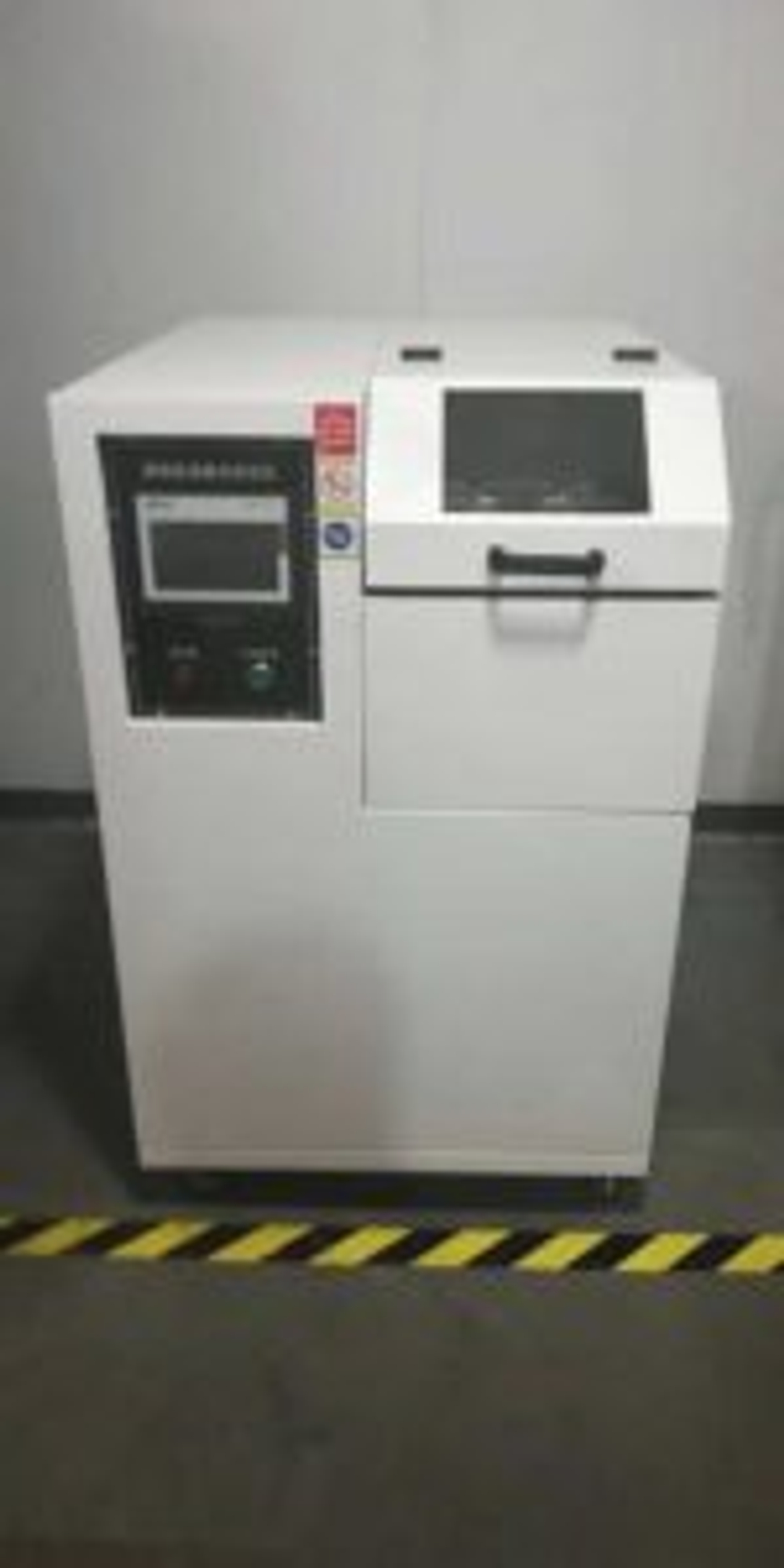Low temperature brittleness tester ASTM-D746 JIS K7216