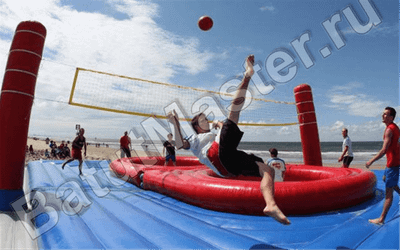 Площадка для игры в Боссабол 18*9*5 м, двухуровневый