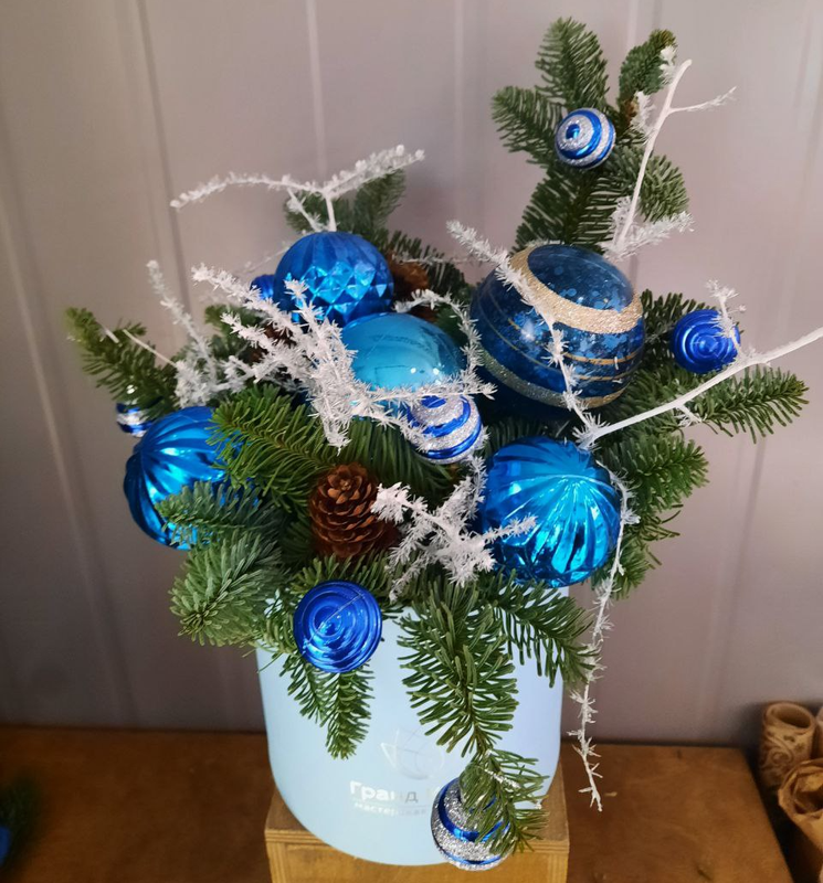 Композиция "Голубой огонёк" Композиция "Голубой огонёк"