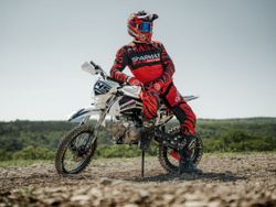 Мотоцикл питбайк SHARMAX Sport 145