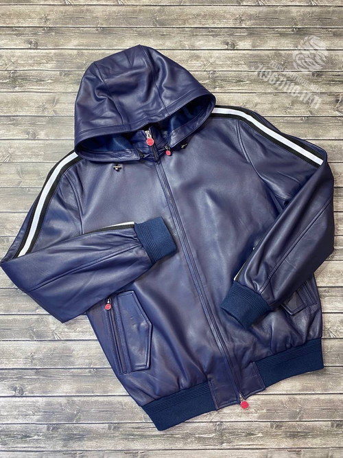 Кожаная куртка Kiton