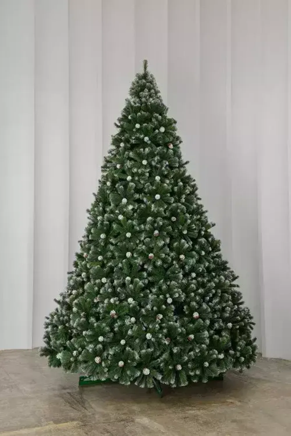 ель интерьерная "Снежная королева с шишками"