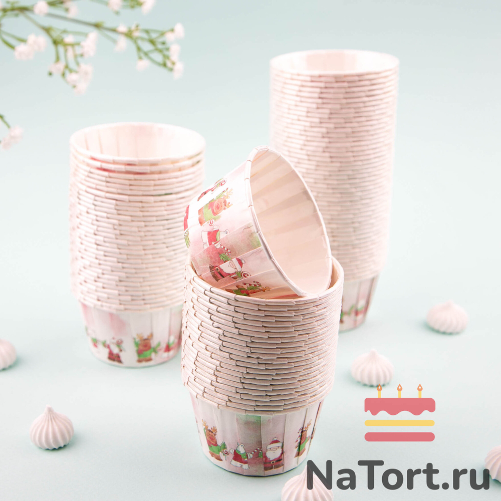 Формы бумажные с ламинацией «Маффин» 50х40 мм (Рождественская встреча) 100 шт