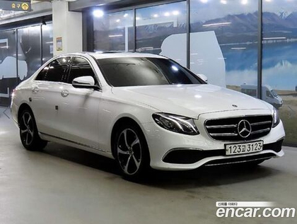 Mercedes-Benz E-Class W213 E250 Avangarde (12.2019)