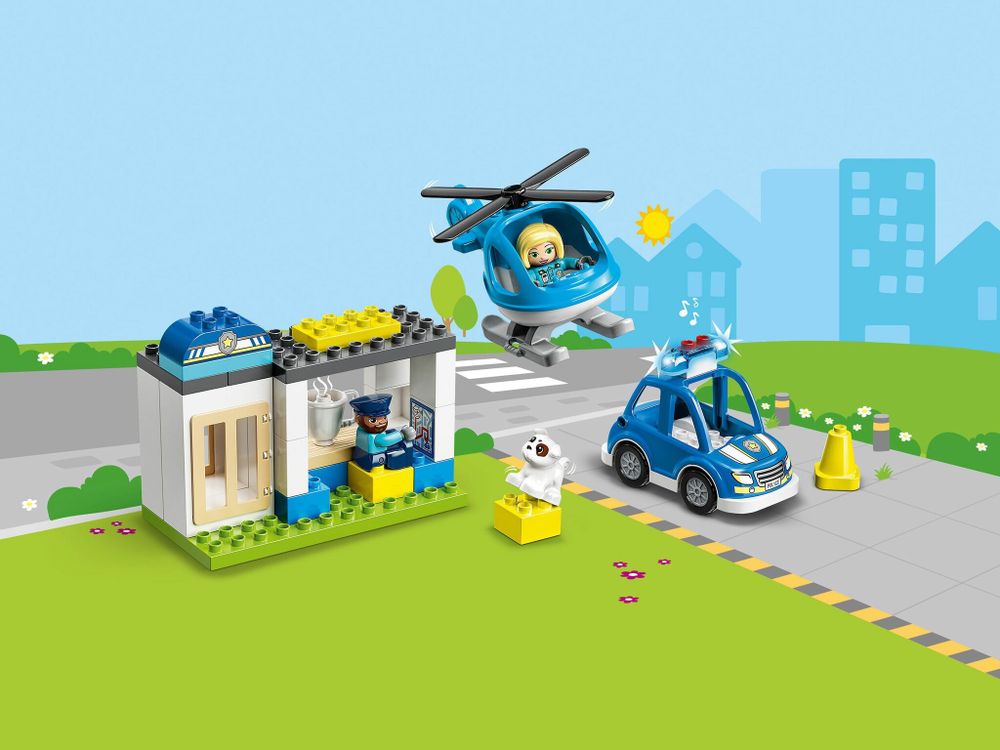 Конструктор LEGO DUPLO Town 10959 Полицейский участок и вертолёт