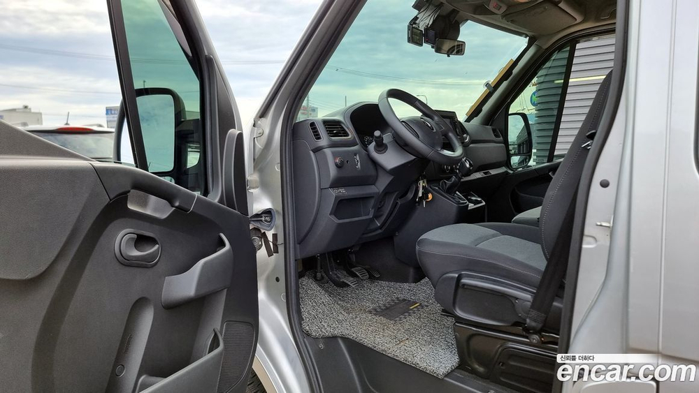 Renault Korea (Samsung) Master 캠핑카/이동사무차 (05.2020)
