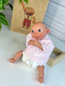 Кукла LAMAGIK мягконабивная  28см Carita (2801A)