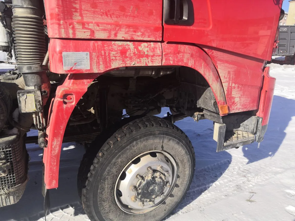 Shacman (Shaanxi) SX* 6x6 Седельный тягач SX42586V385 (Дизельный, 11,6 л, 423 л.с, МТ)