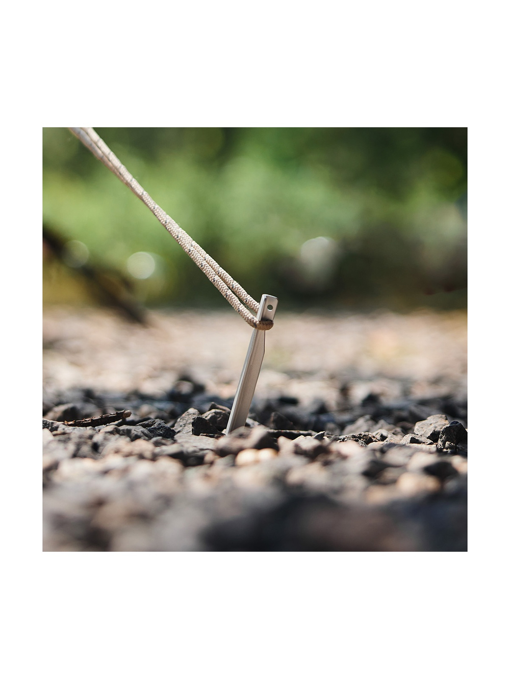 Колышки Naturehike CNK2300ZP016  алюминиевый Vобразный (8 шт.)серебряный,6976023925030