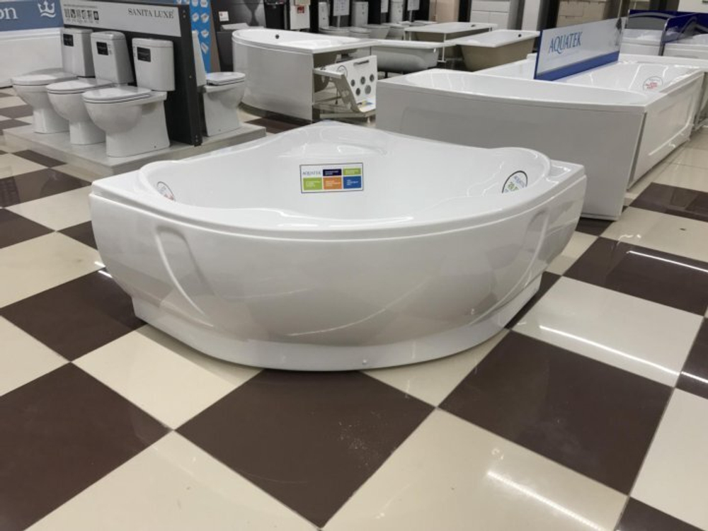 Акриловая ванна Aquatek (Акватек) Галатея 135х135, с каркасом, с фронтальной панелью, со сливом-переливом