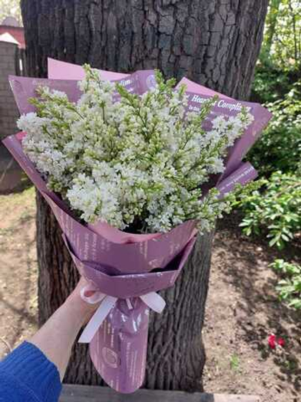 Букет "Белая сирень"