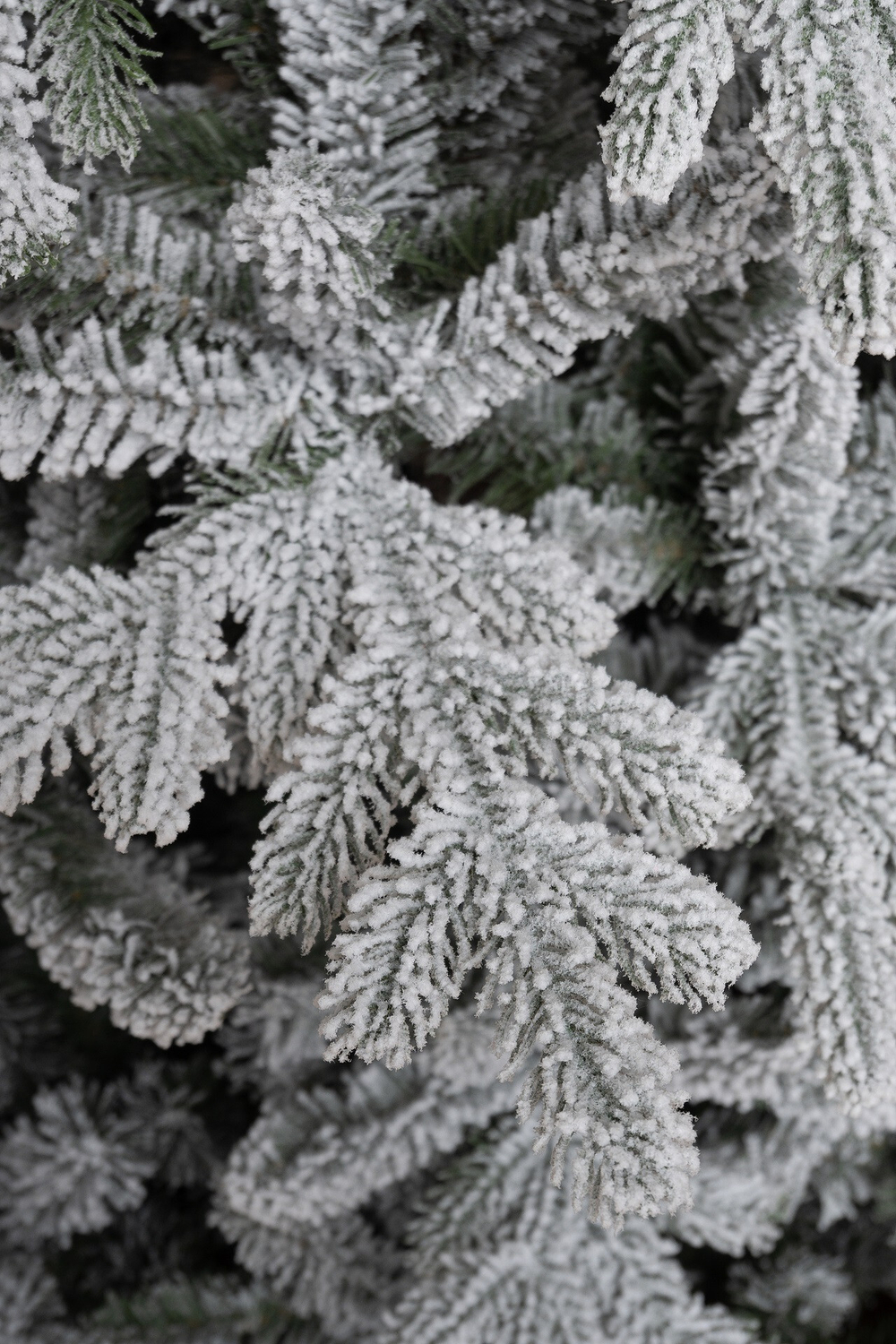 Искусственная елка Сибирская заснеженная 270 см., литая хвоя+пвх, ЕлкиТорг (66270)