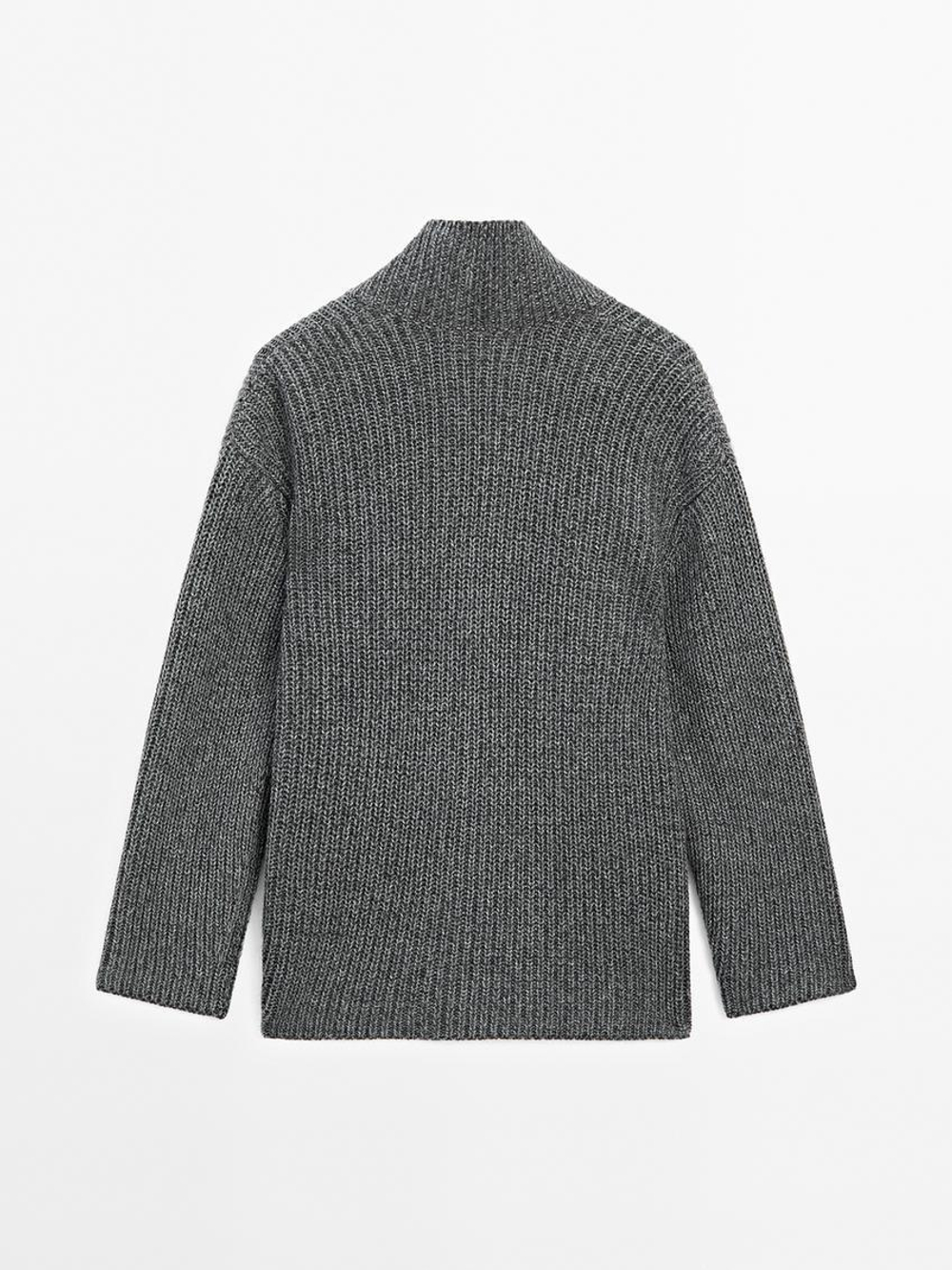 Massimo Dutti Свитер из трикотажа платочной вязки с глубоким вырезом, серый