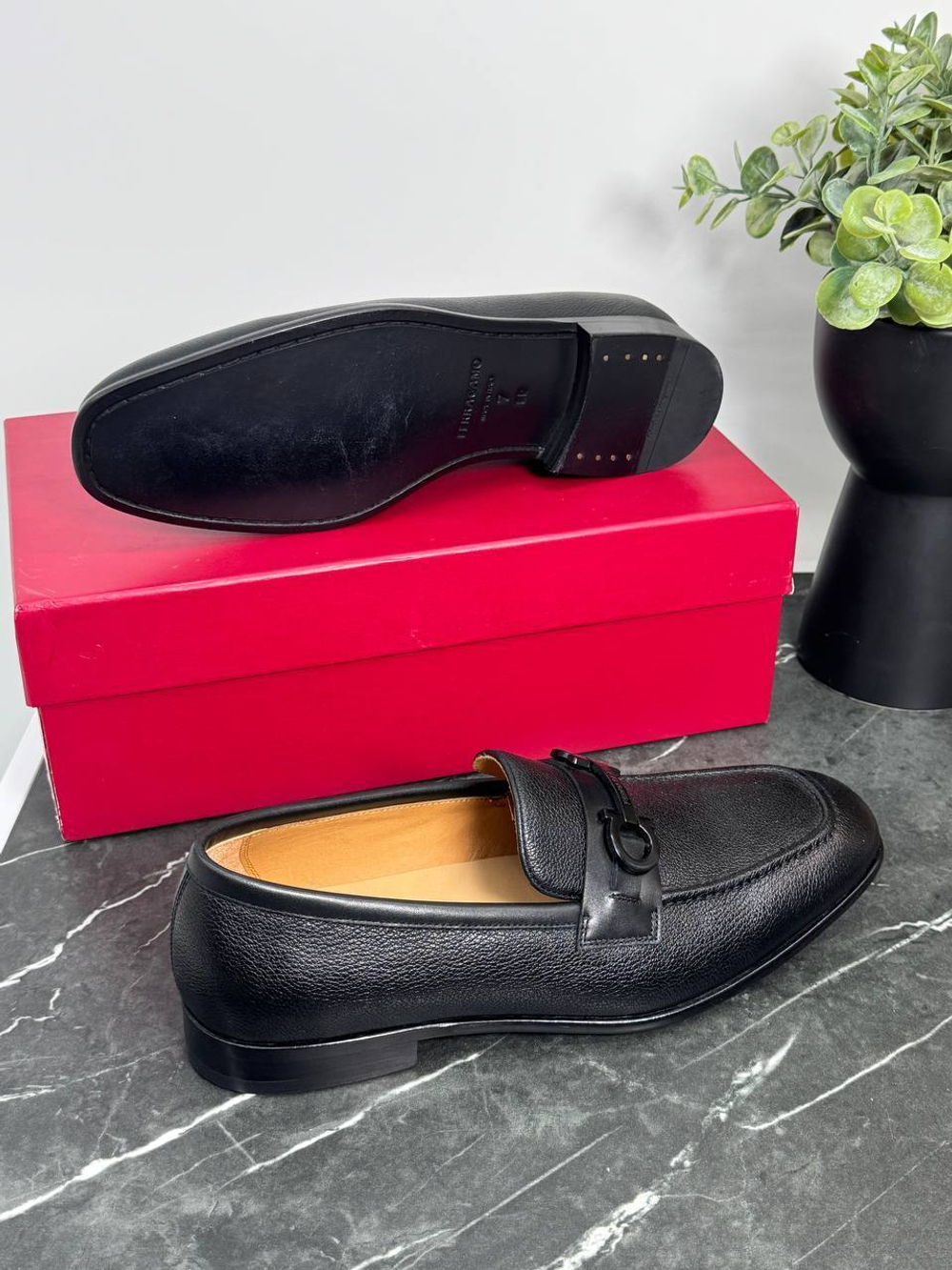 Лоферы Salvatore Ferragamo