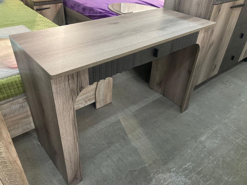 Стол туалетный Ольга-3 Дуб делано серый/сильвер Пэлас