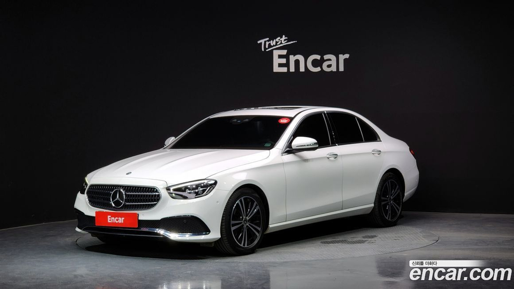 Mercedes-Benz E-Class W213 E250 Avangarde (12.2020)