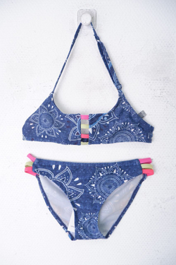 Купальник Losa красивый на 7-8 лет