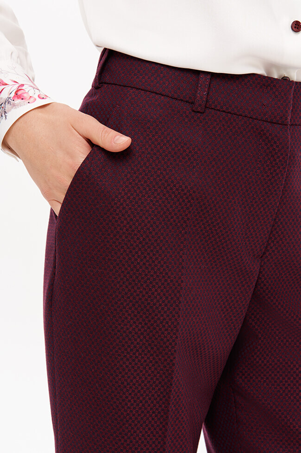 31201 Брюки женские (бордо)