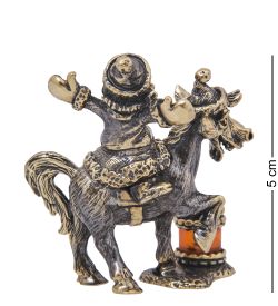 Народные промыслы AM-4247 Фигурка «Лошадь с дедулей» (латунь, янтарь)