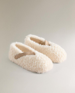 ZARA HOME ДЕТСКИЕ ТАПОЧКИ ИЗ ИСКУССТВЕННОЙ ОВЧИНЫ, ЭКРЮ