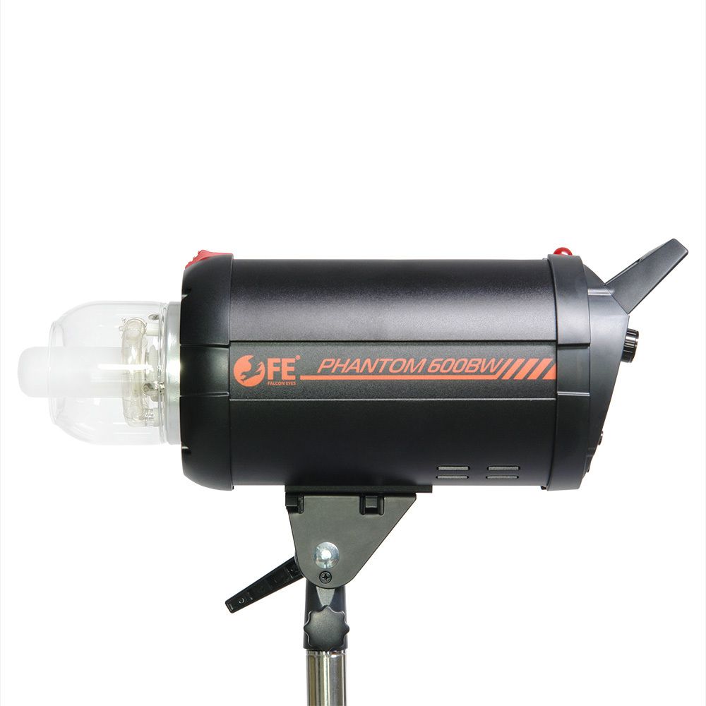 Falcon Eyes Phantom 600 BW