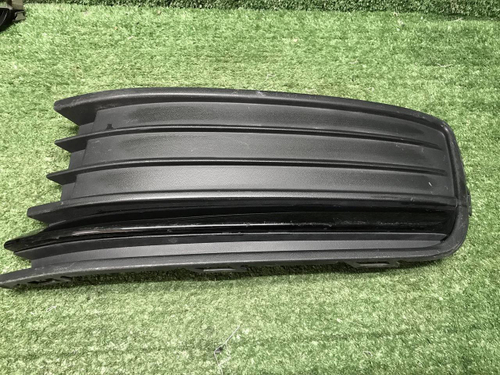 Накладка переднего бампера VW Polo sedan (15-20)