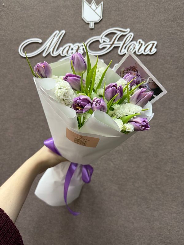 Букет 8 Марта Б-424+