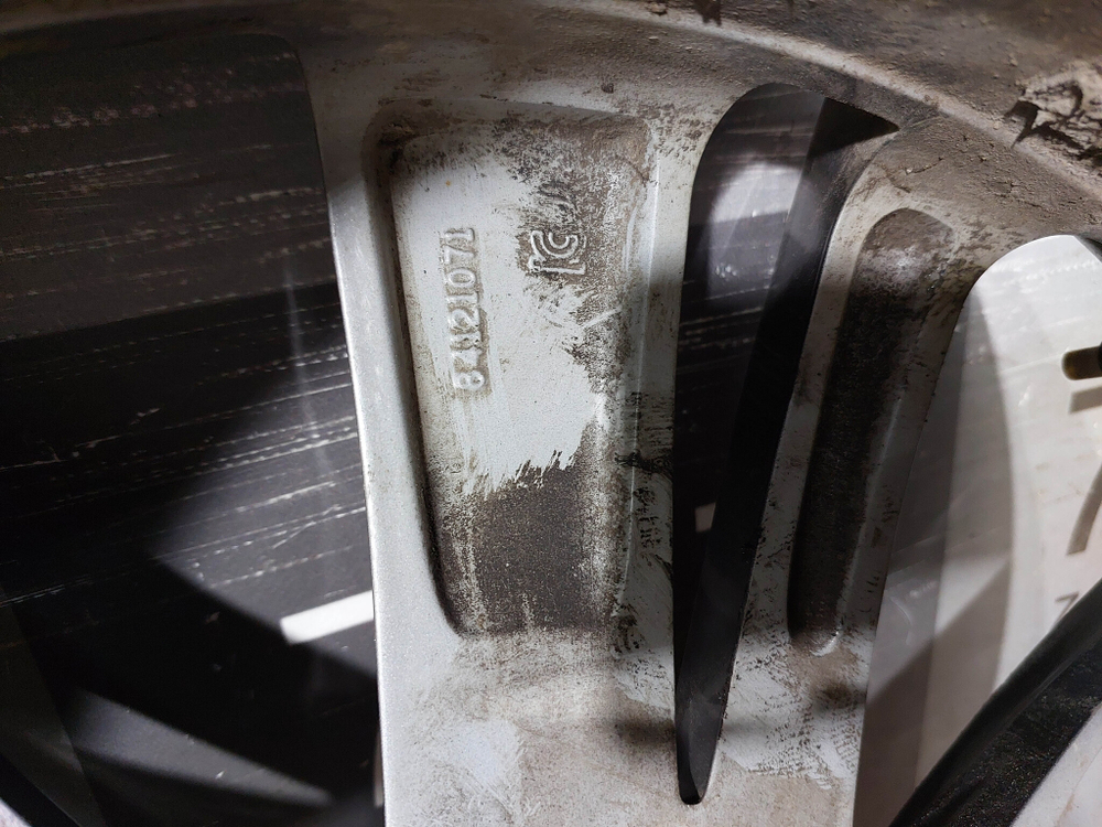 Диск литой R20 Cadillac XT5 XT6 Б/У Оригинал 84121071